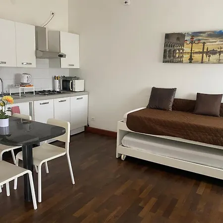 Piccolo Flat Near Venice Διαμέρισμα